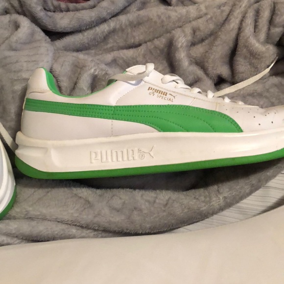 Puma - Picture 2 of 2